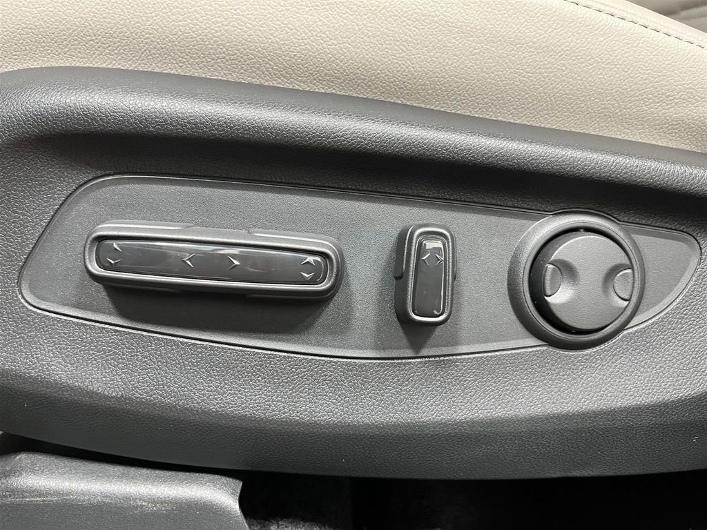 New 2026 Honda CR-V EX-L image 14