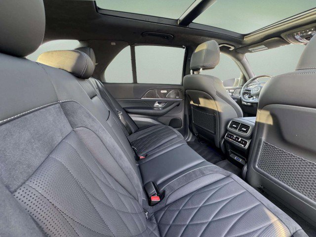 New 2026 Mercedes-Benz GLE 63 AMG S image 18