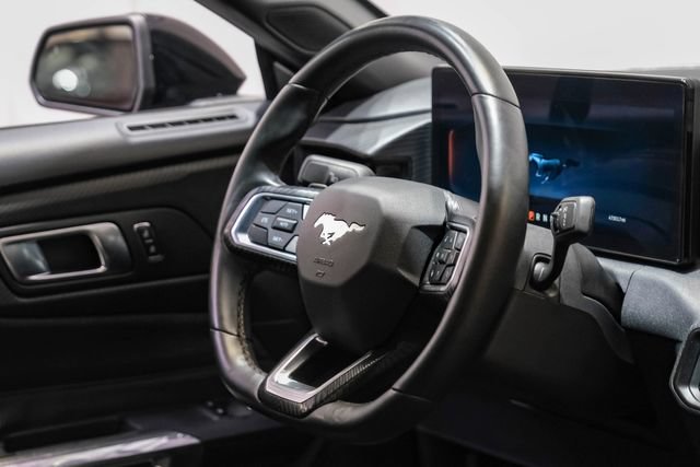 Used 2024 Ford Mustang GT RWD image 17