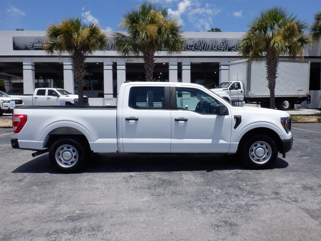 Used 2023 Ford F150 XL RWD image 1