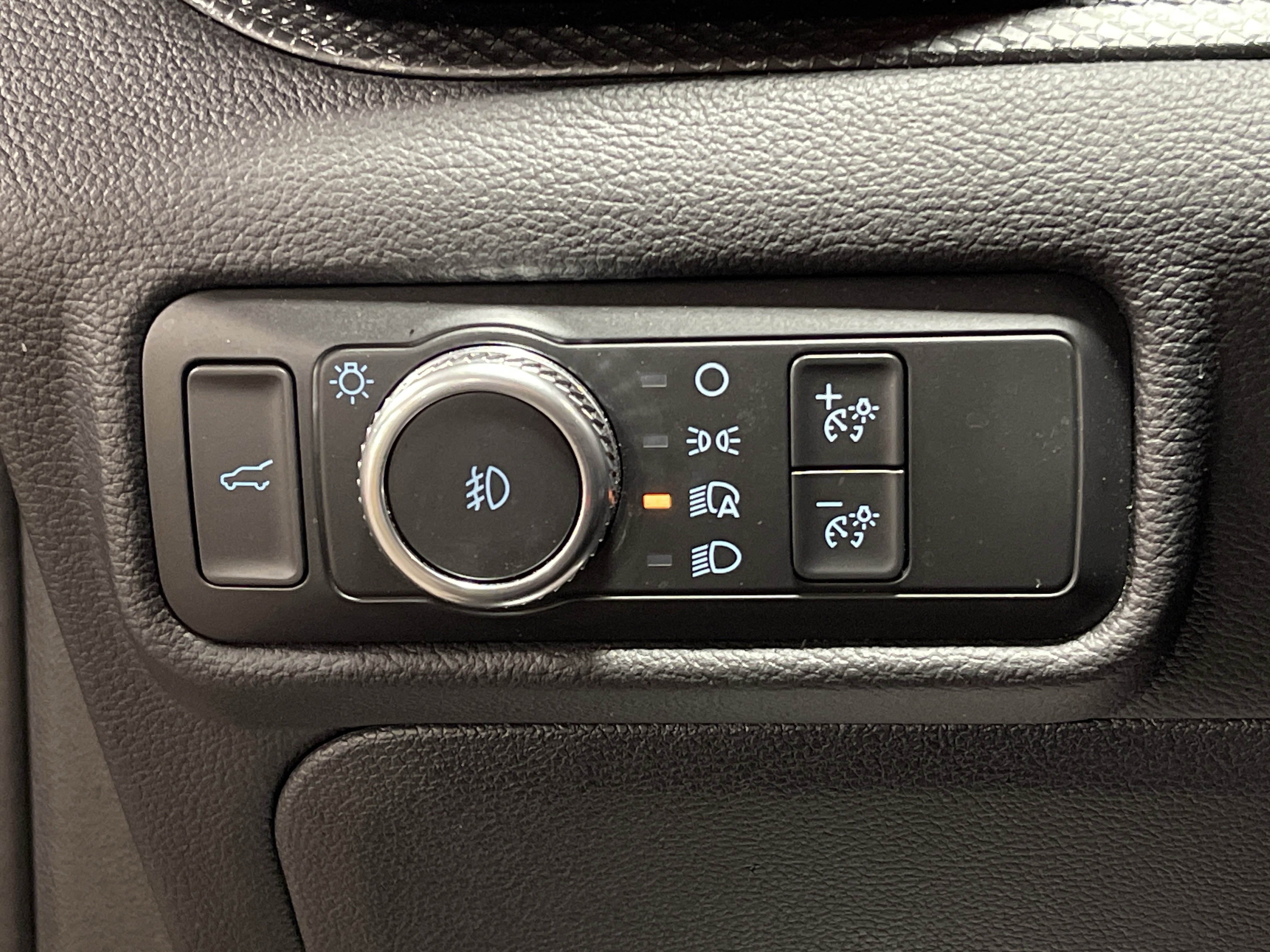 Used 2021 Ford Explorer ST w/ Equipment Group 401A image 23