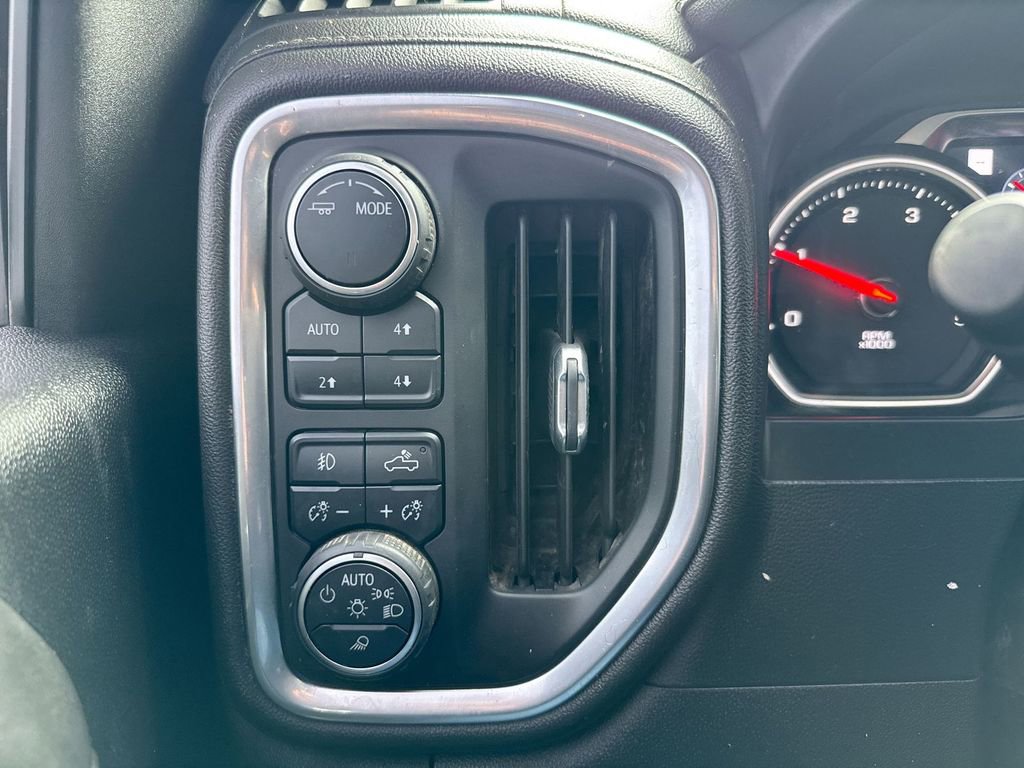 Used 2022 Chevrolet Silverado 3500 High Country image 19