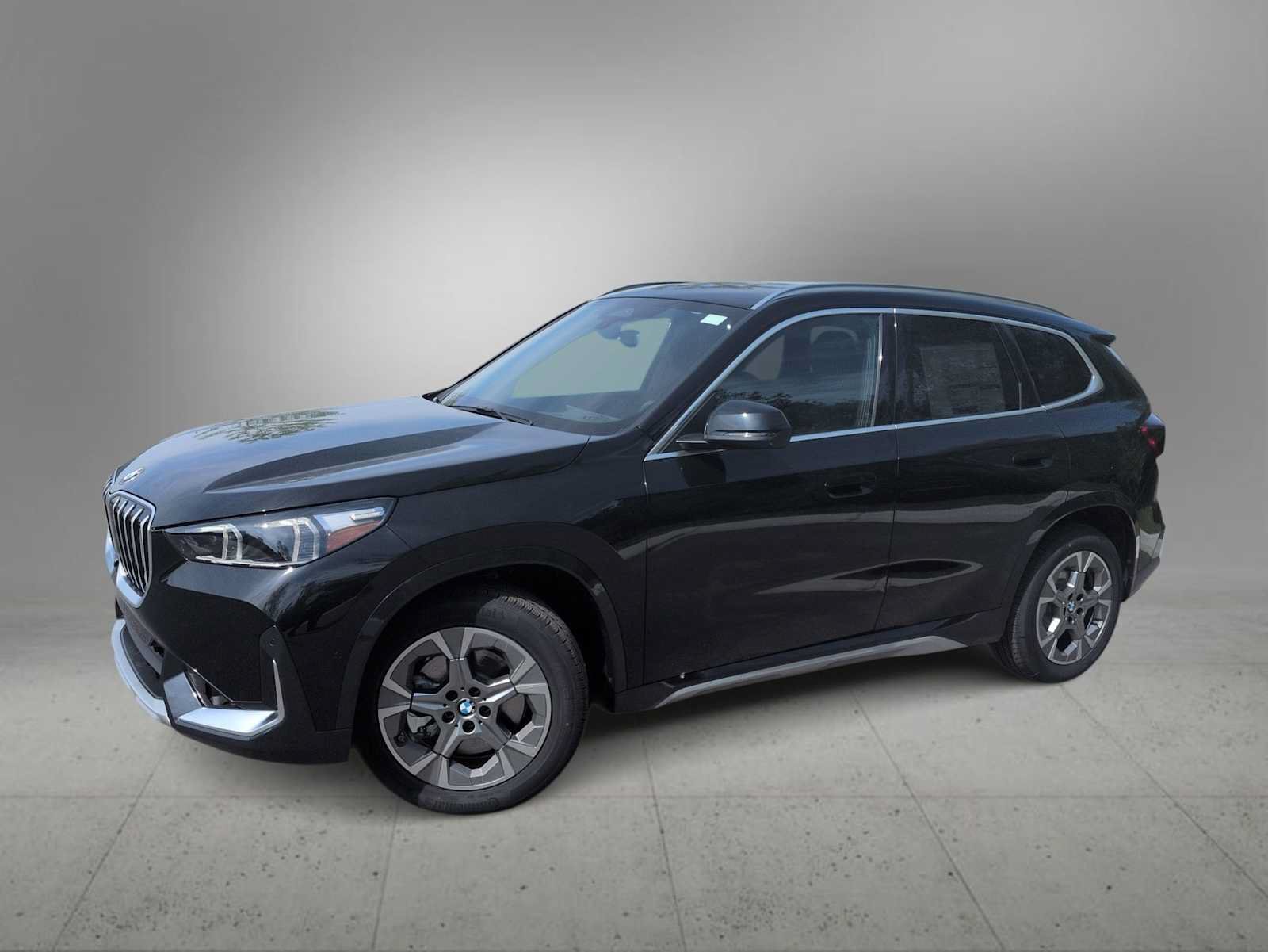 Used 2026 BMW X1 xDrive28i w/ Technology Package
