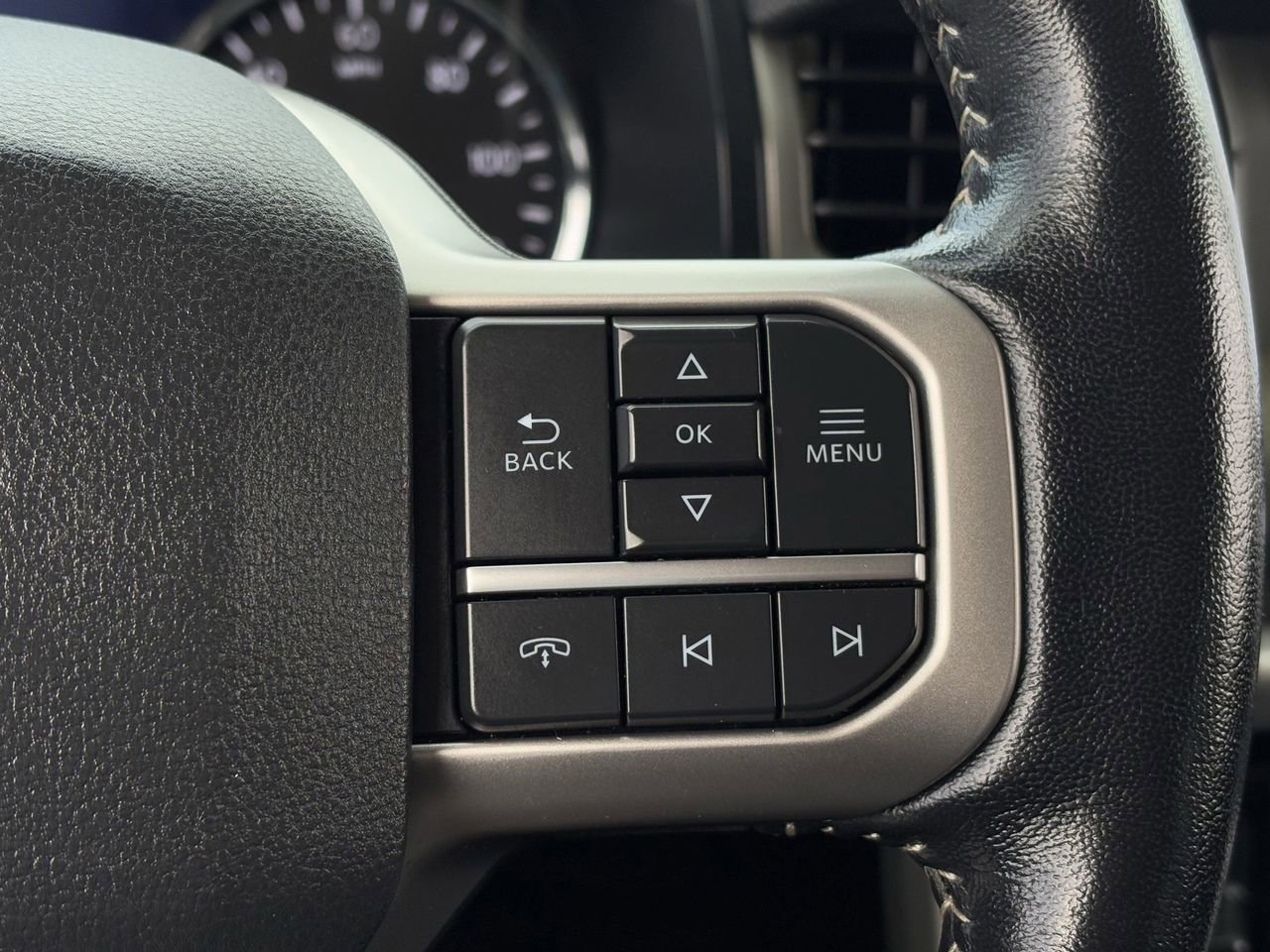 Used 2023 Ford Expedition XLT image 17