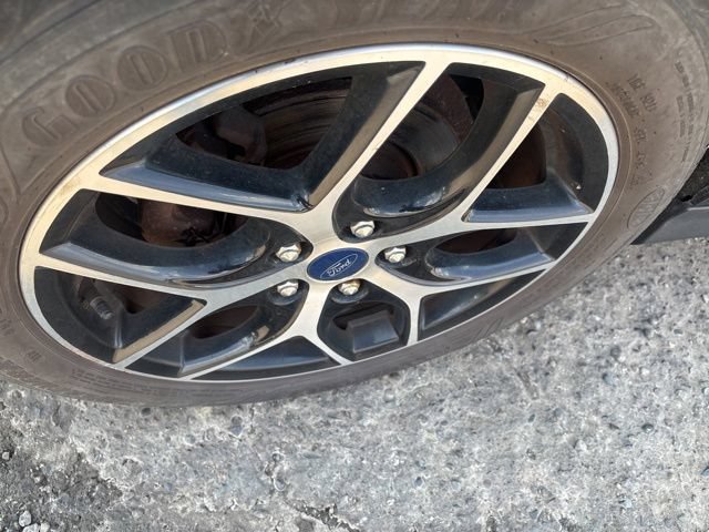 Used 2017 Ford Focus SEL FWD image 6