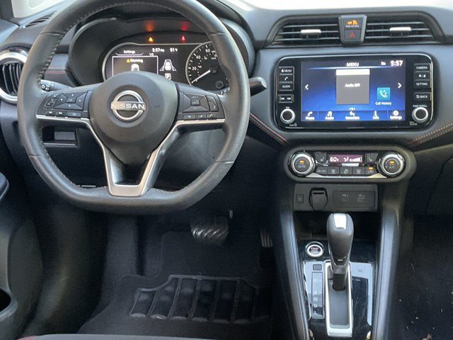Used 2024 Nissan Versa SR FWD image 20