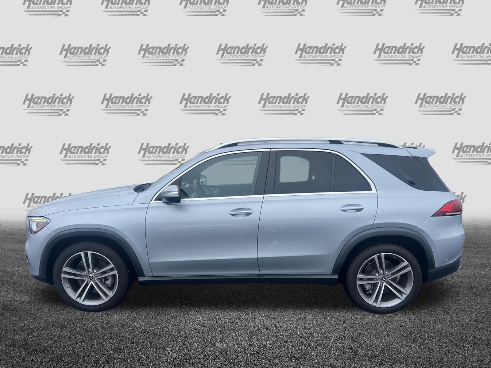 Certified 2022 Mercedes-Benz GLE 450 4MATIC w/ Premium Package image 7