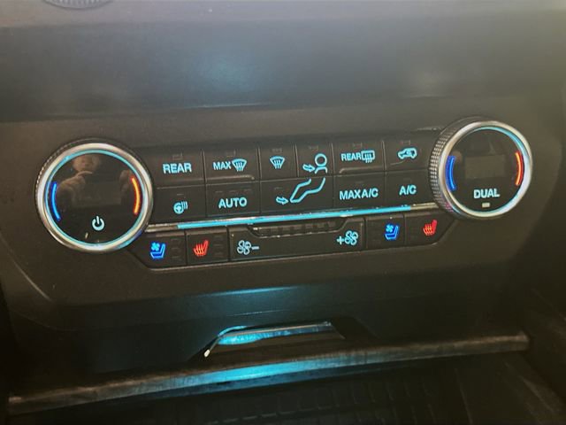 Used 2019 Ford Expedition Max Limited image 16