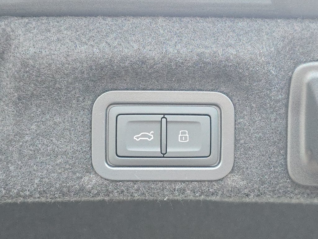 New 2026 Audi A6 Prestige AWD/4WD image 13