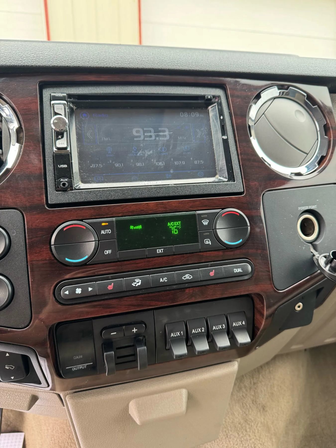 Used 2008 Ford F450 Lariat AWD/4WD image 9