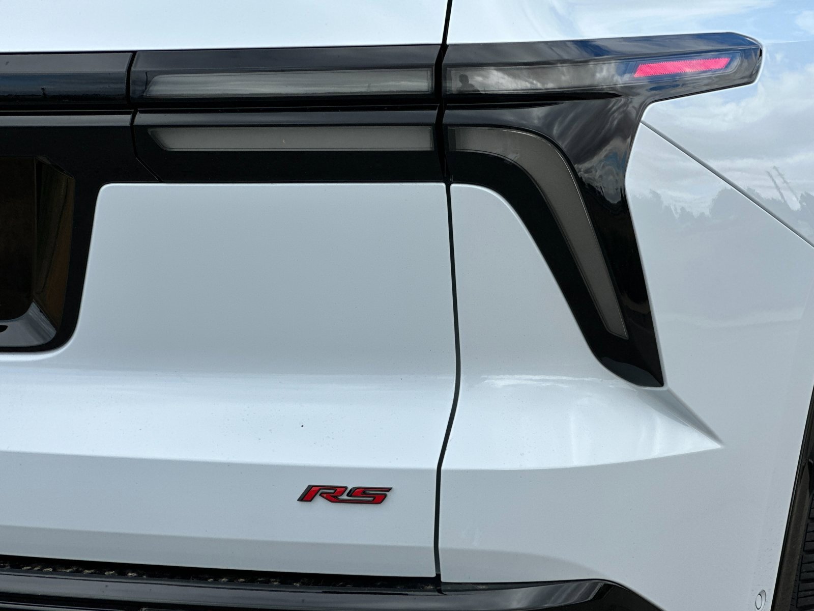 New 2026 Chevrolet Traverse RS w/ LPO, Floor Liner Package image 35