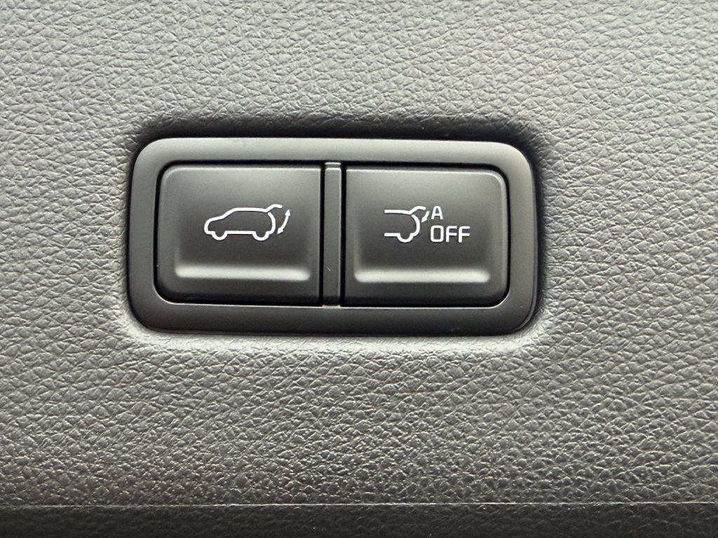 New 2026 Kia Carnival SX w/ SX Dark Edition Package FWD image 14