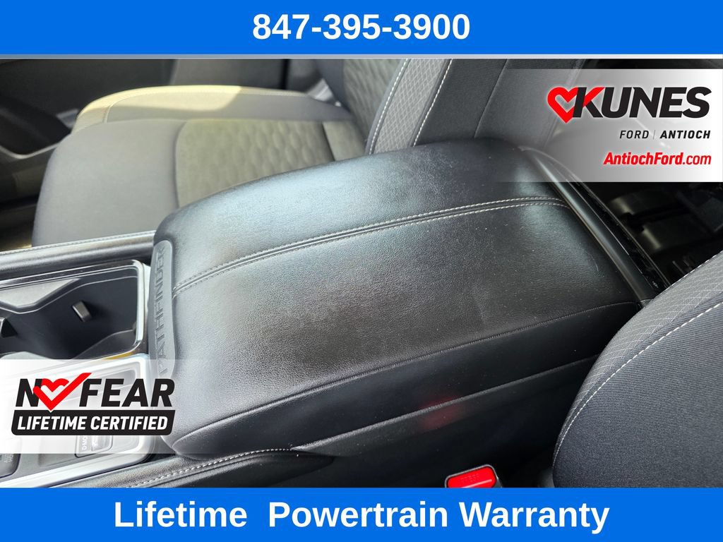 Used 2025 Nissan Pathfinder SV FWD image 45