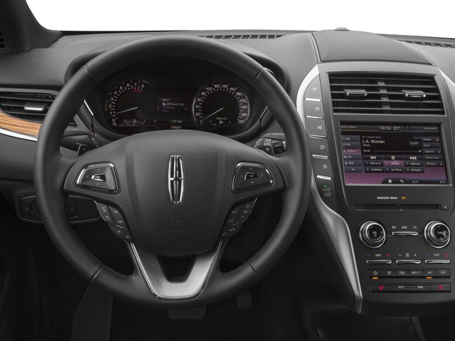Used 2017 Lincoln MKC Reserve FWD image 7