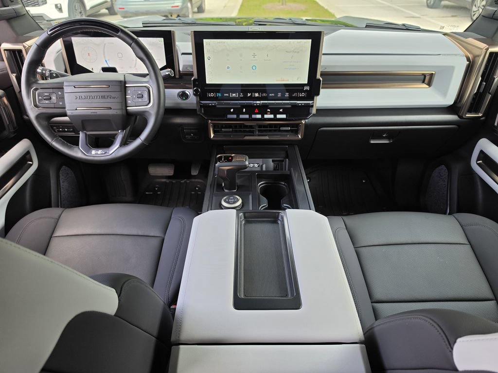 Used 2025 GMC Hummer EV 2X w/ LPO, Dark Essentials Package AWD/4WD image 8