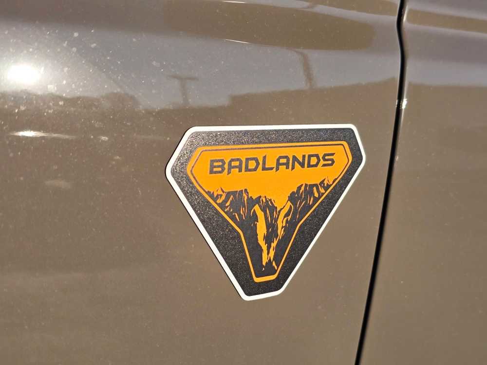 New 2026 Ford Bronco Badlands image 15