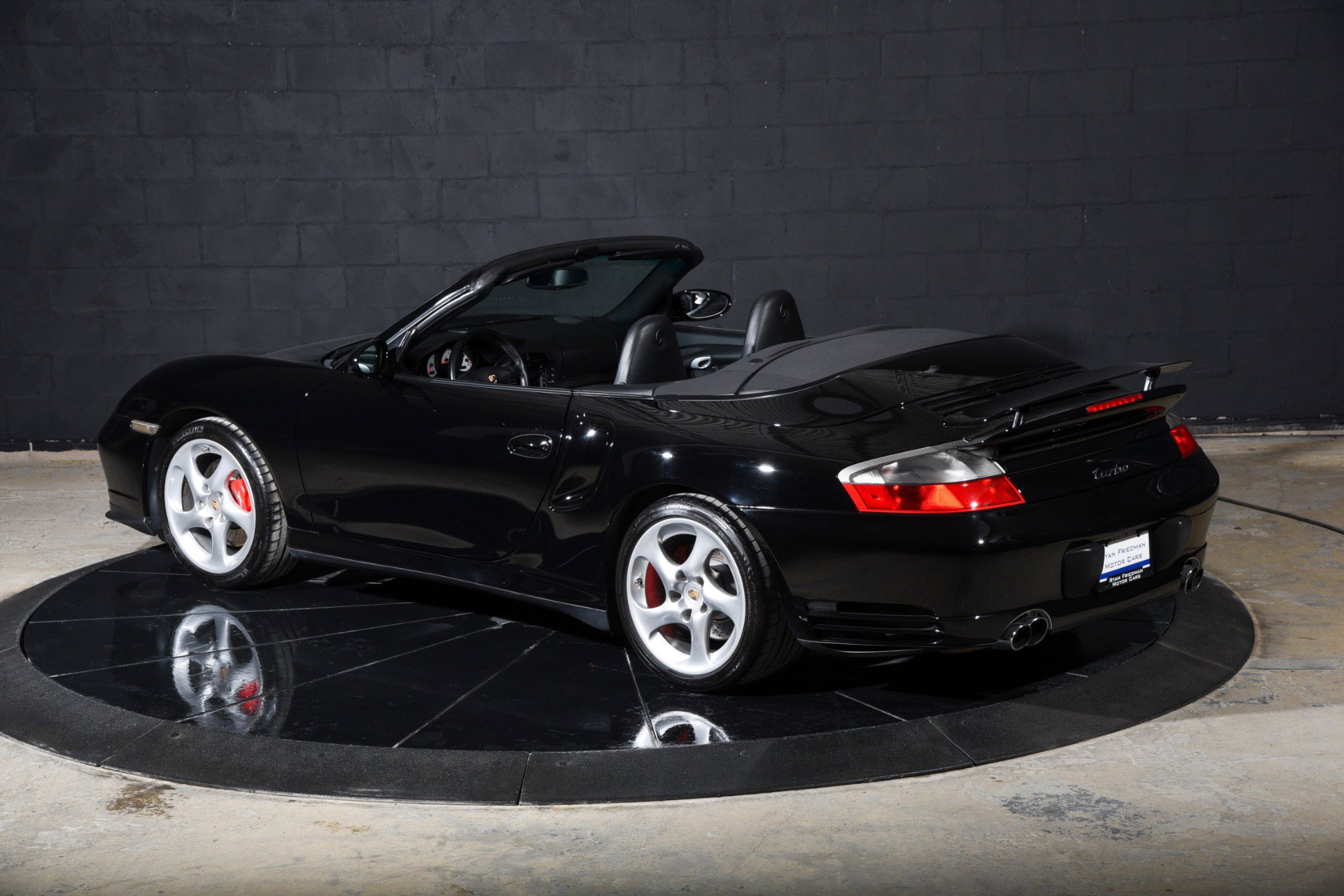 Used 2004 Porsche 911 Turbo AWD/4WD image 3
