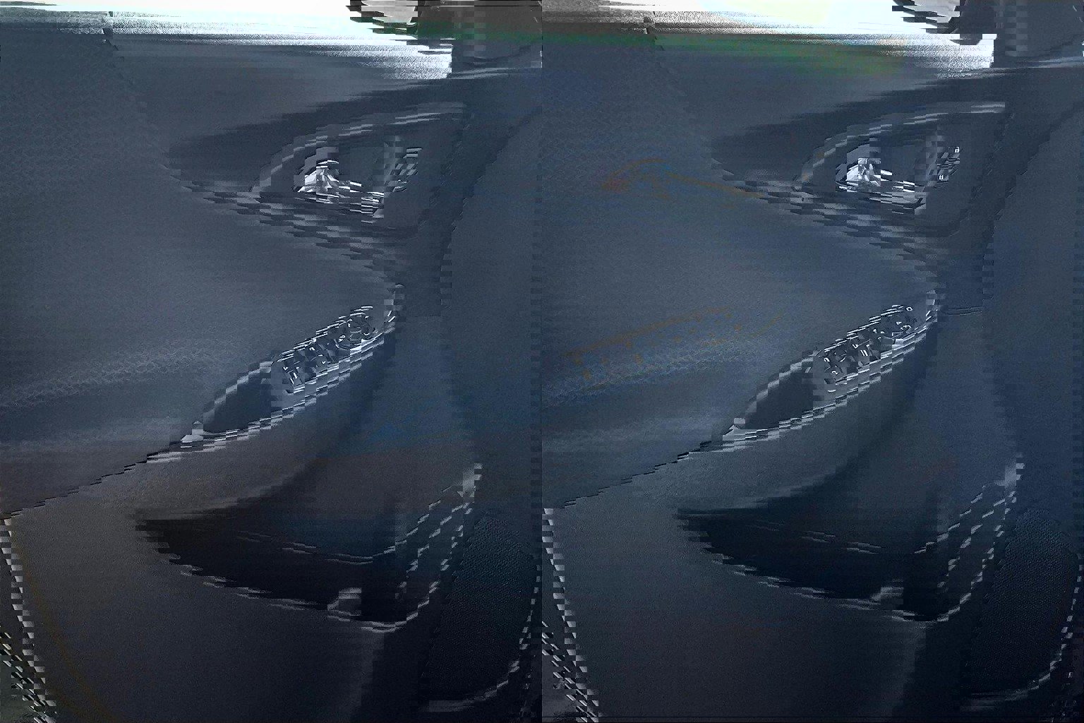 Used 2020 Chevrolet Malibu LS image 24