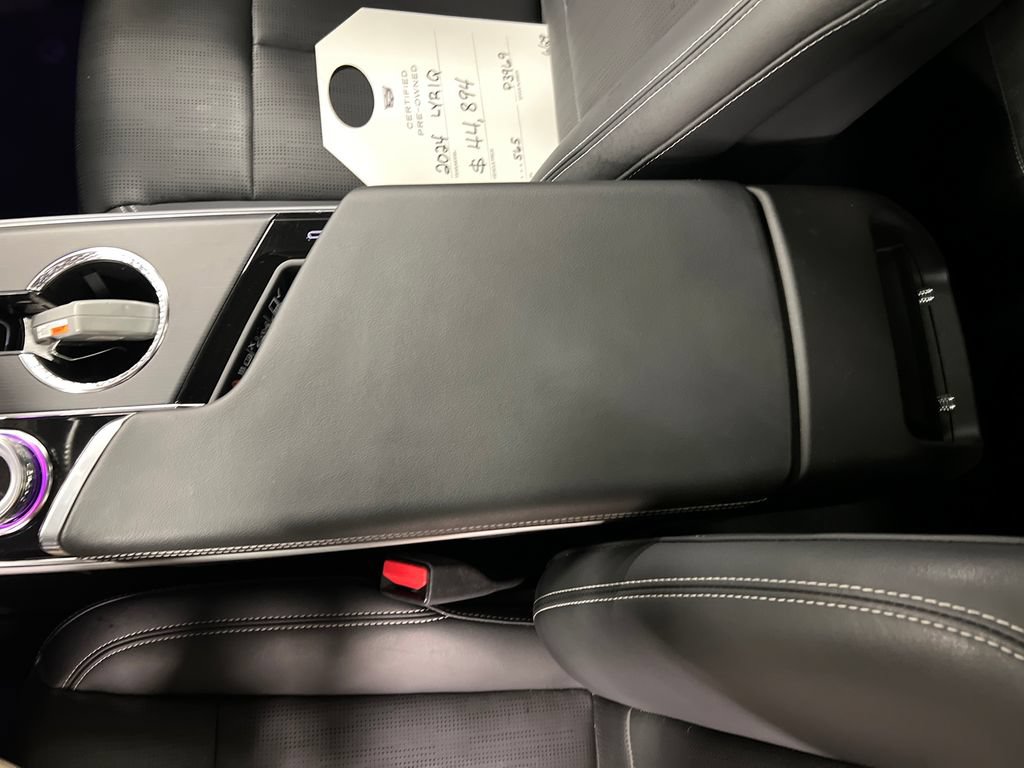 Certified 2024 Cadillac Lyriq Luxury AWD/4WD image 25