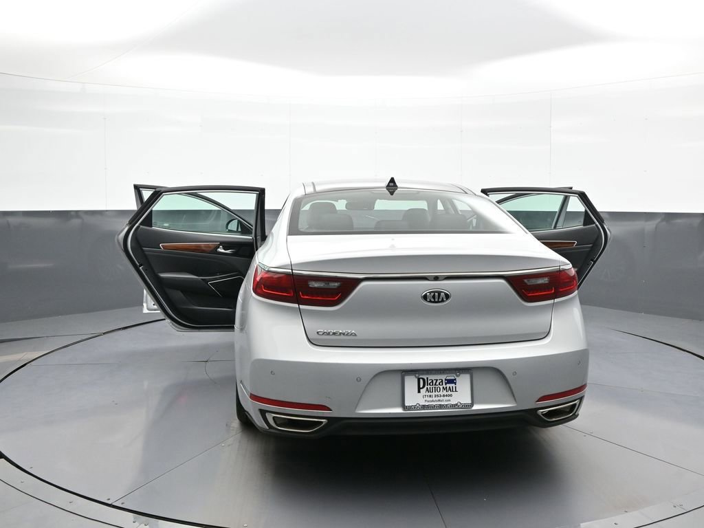 Certified 2017 Kia Cadenza Technology FWD image 46