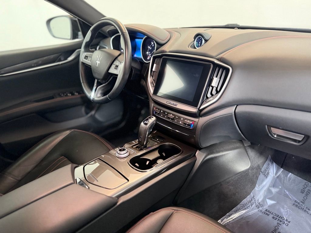 Used 2019 Maserati Ghibli S Q4 image 11
