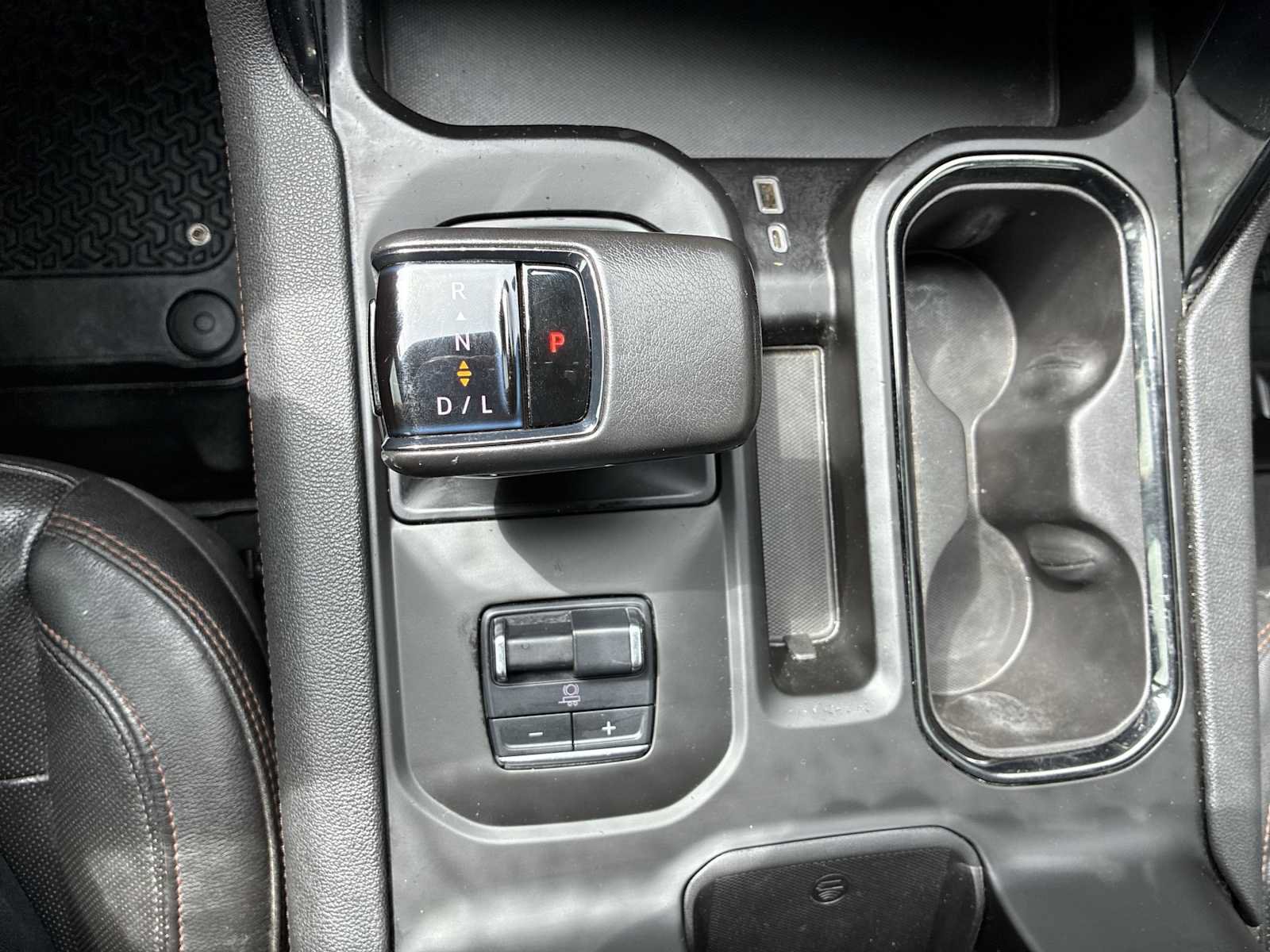 Used 2022 GMC Sierra 1500 AT4 w/ AT4 Premium Package AWD/4WD image 22