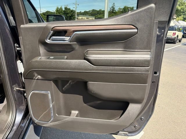 Used 2024 Chevrolet Silverado 1500 LT AWD/4WD image 13