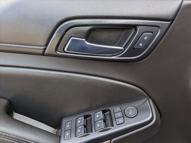 Used 2017 Chevrolet Suburban LT image 15