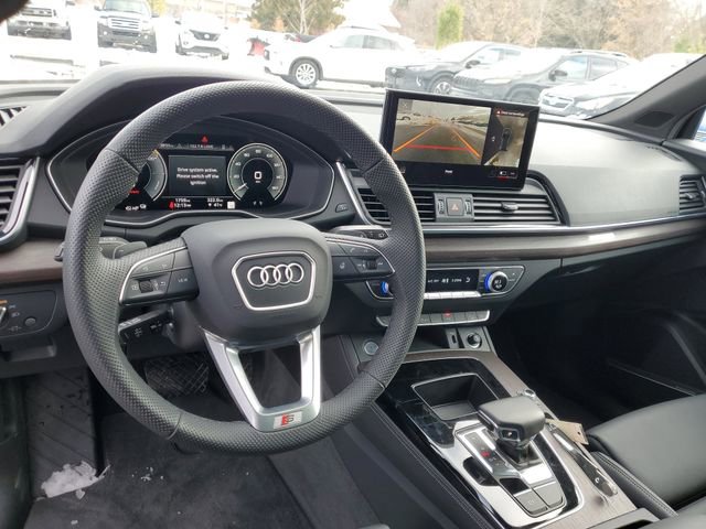 Used 2025 Audi Q5 e Premium Plus w/ Premium Plus Package image 20