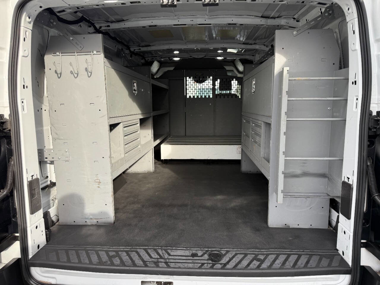 Used 2019 Ford Transit 350 148 Low Roof RWD image 9