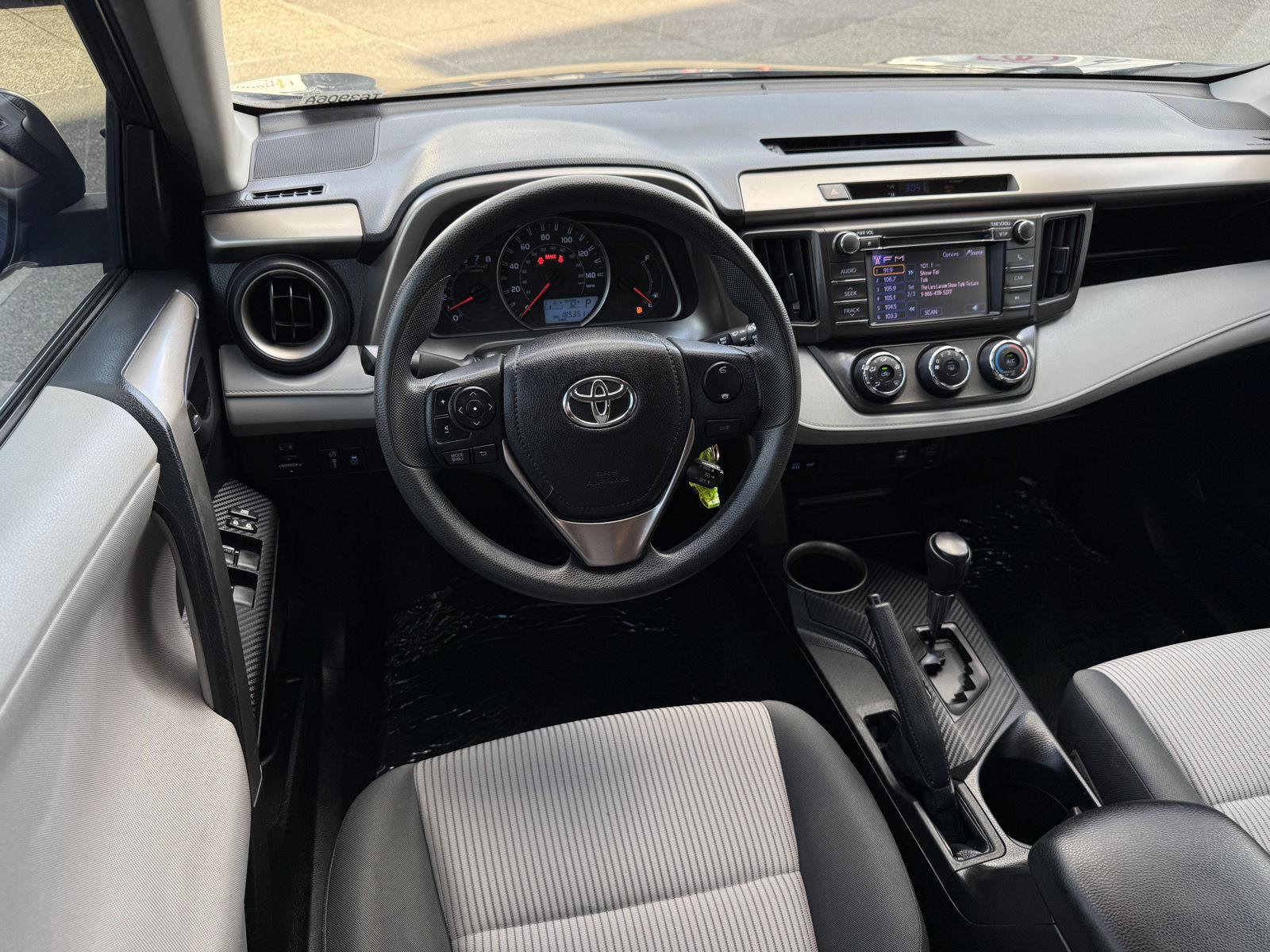 Used 2013 Toyota RAV4 LE FWD image 15