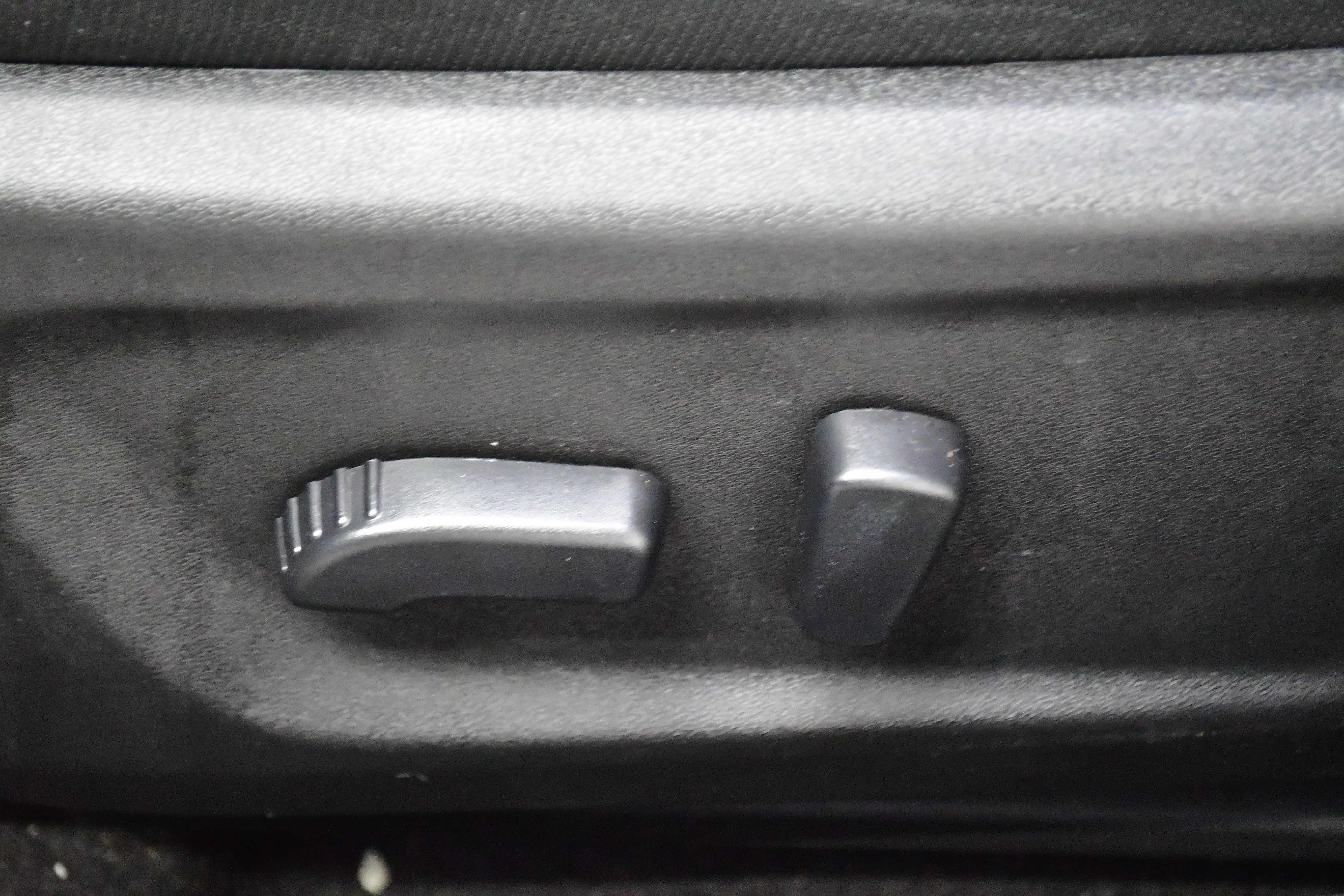 Used 2025 Nissan Altima 2.5 SV image 12