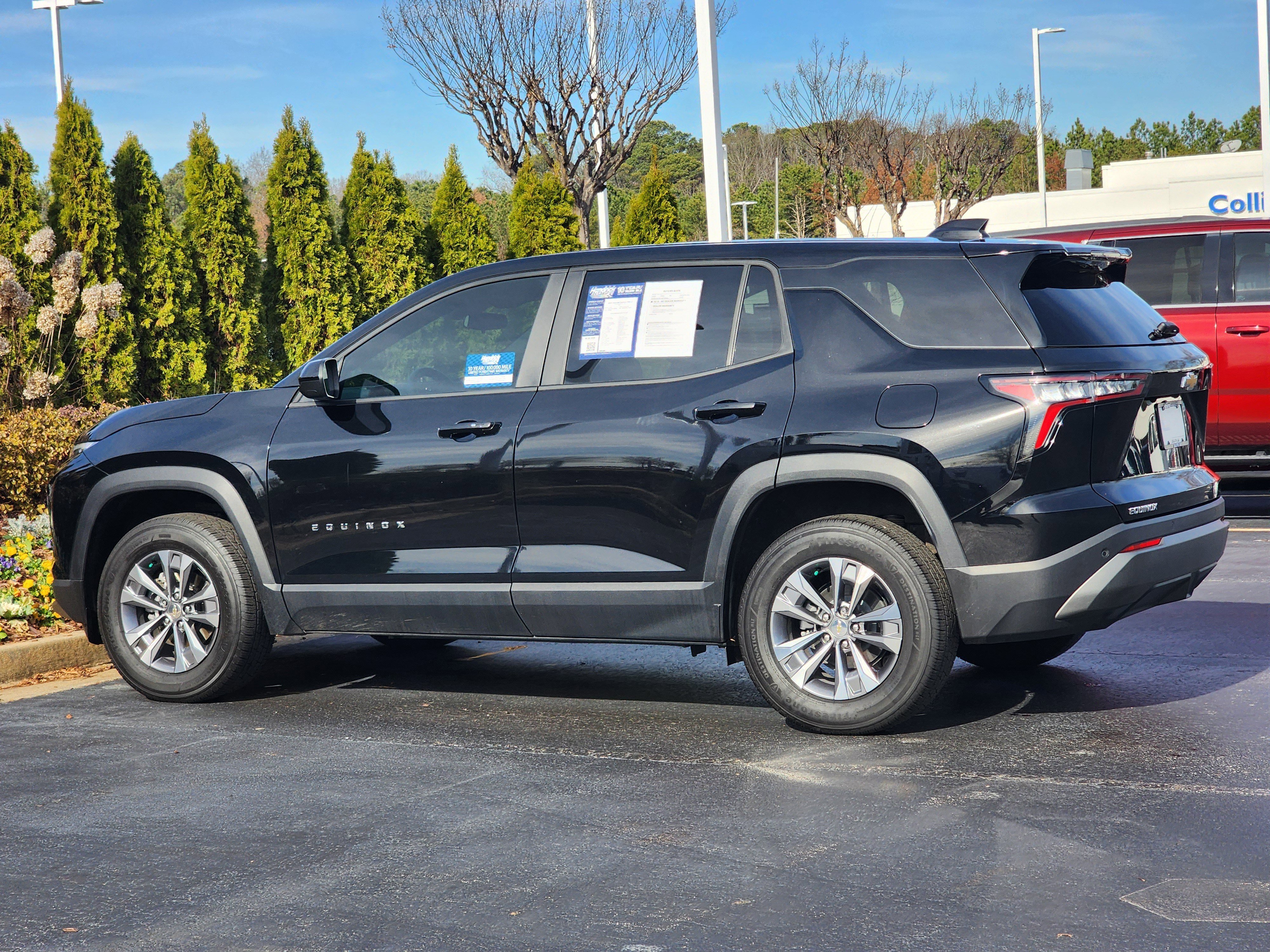 Used 2025 Chevrolet Equinox LT image 9