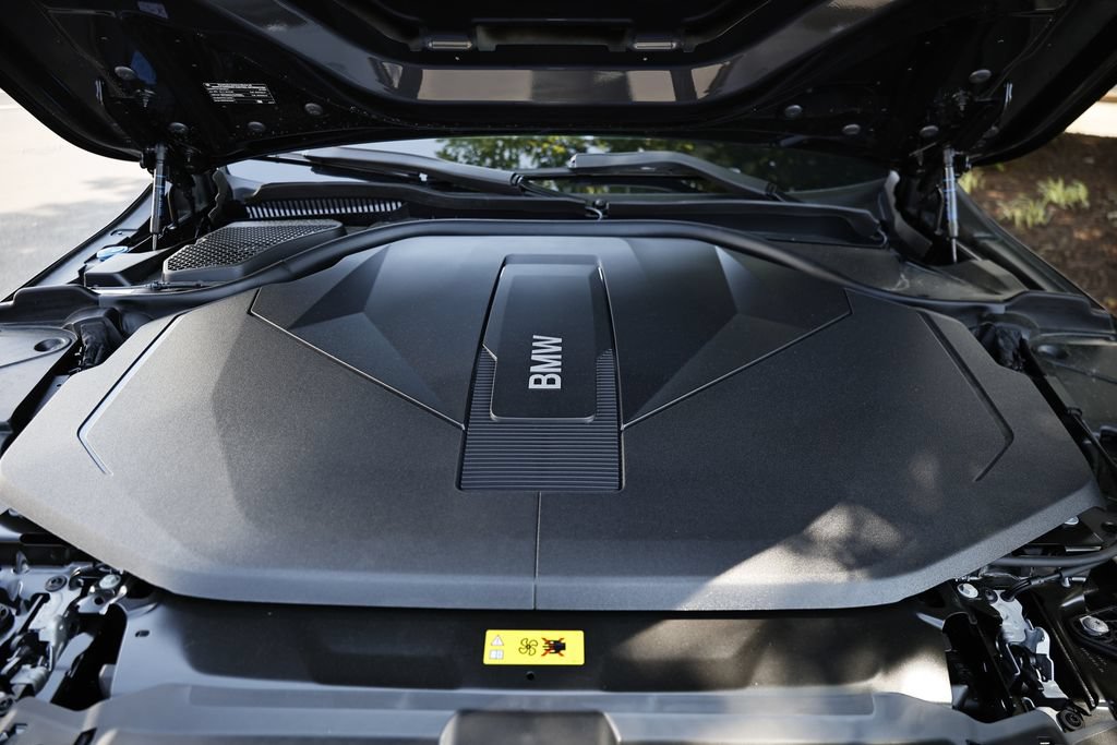 New 2027 BMW i5 eDrive40 RWD image 32