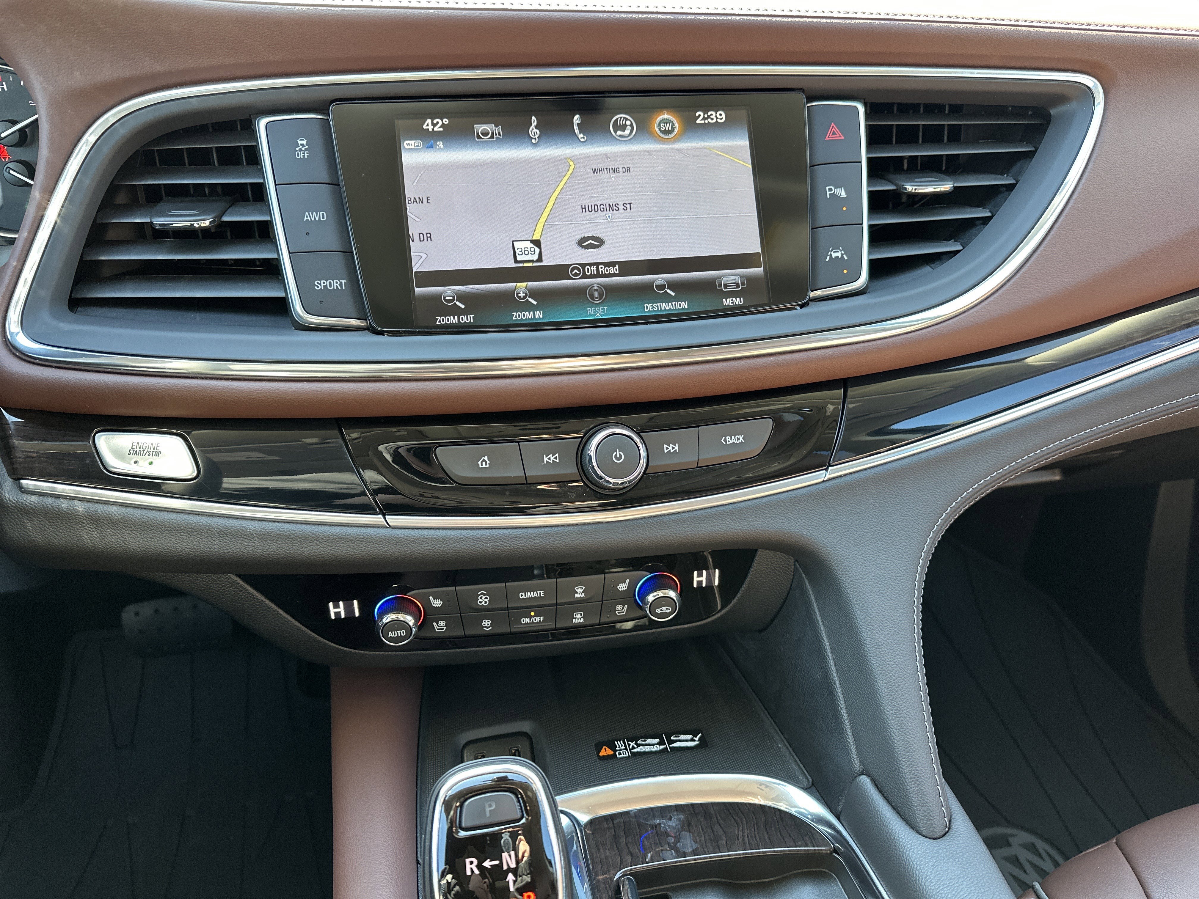 Used 2018 Buick Enclave Avenir w/ Avenir Technology Package image 23
