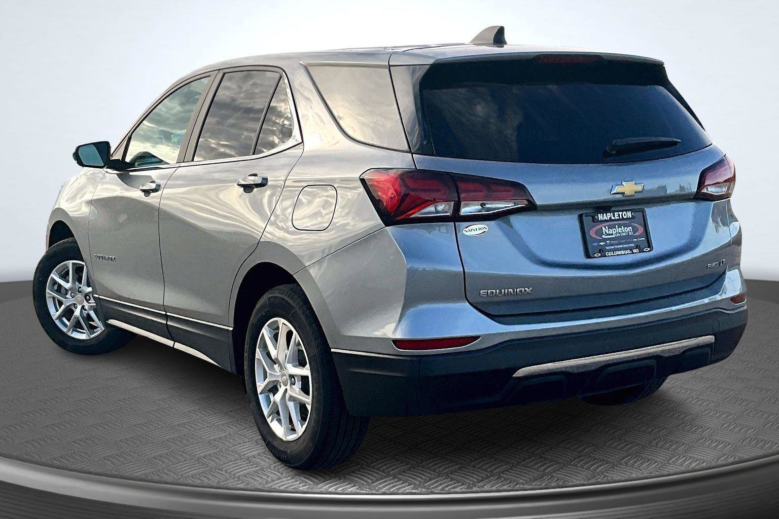 Used 2023 Chevrolet Equinox LT image 13