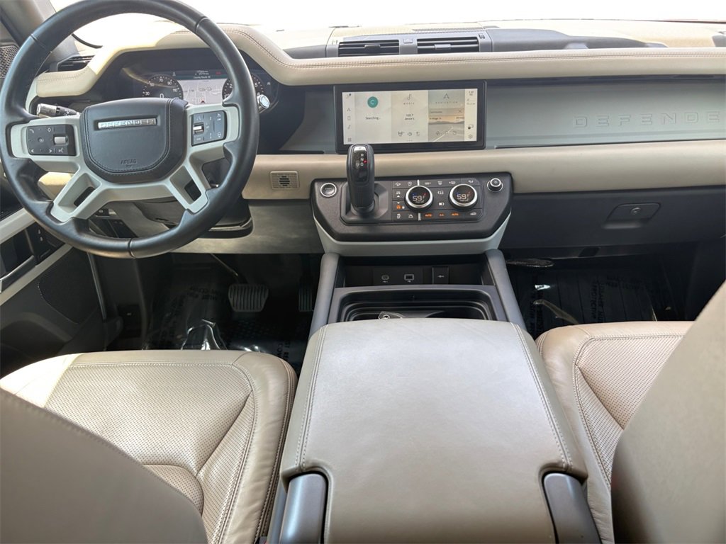Used 2020 Land Rover Defender 110 HSE image 10