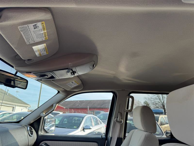 Used 2008 Ford Explorer Sport Trac XLT image 22