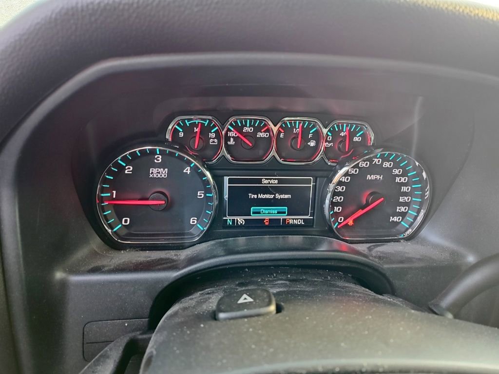 Used 2018 Chevrolet Silverado 1500 LT w/ All Star Edition image 10