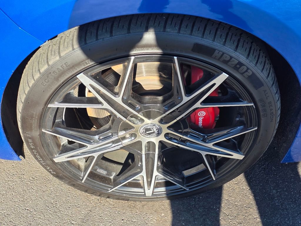 Used 2023 Kia Stinger GT2 image 11