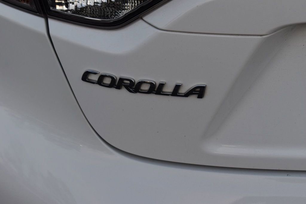 Used 2022 Toyota Corolla LE image 40