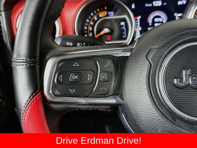 Used 2023 Jeep Wrangler Unlimited Rubicon AWD/4WD image 12