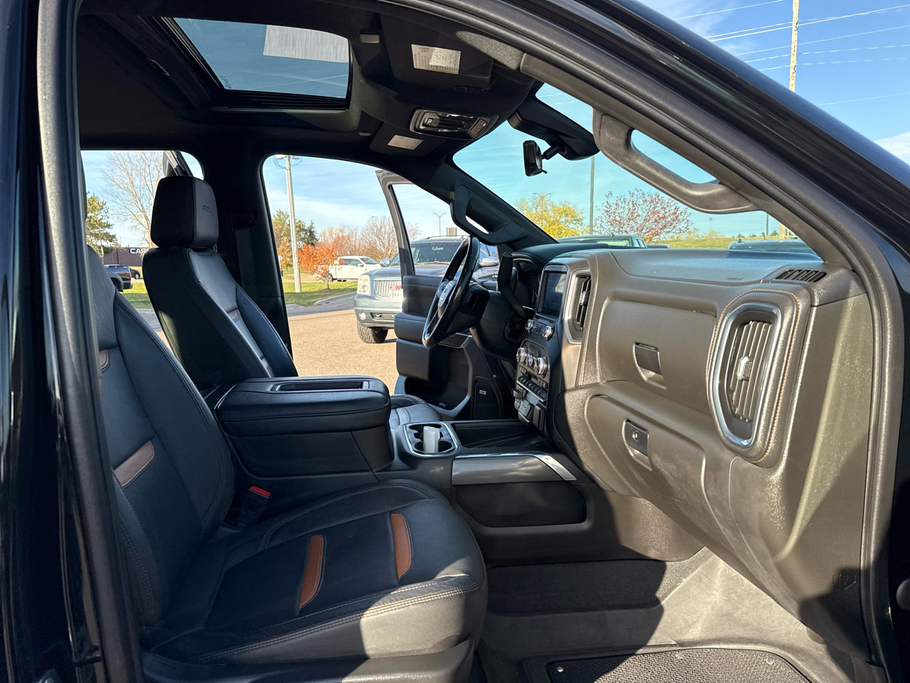 Used 2021 GMC Sierra 1500 AT4 w/ AT4 Value Package image 46