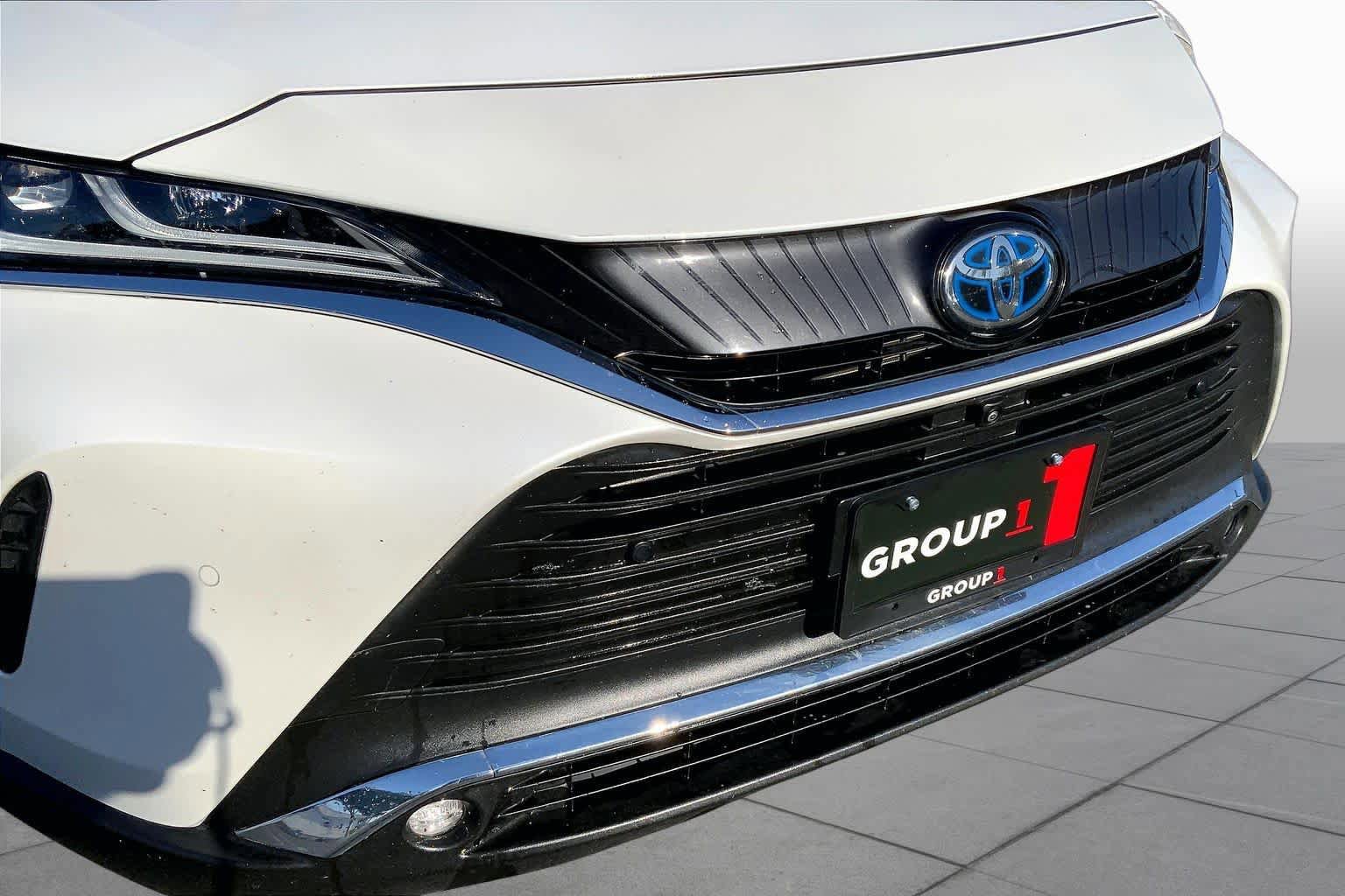 Used 2023 Toyota Venza Limited AWD/4WD image 29