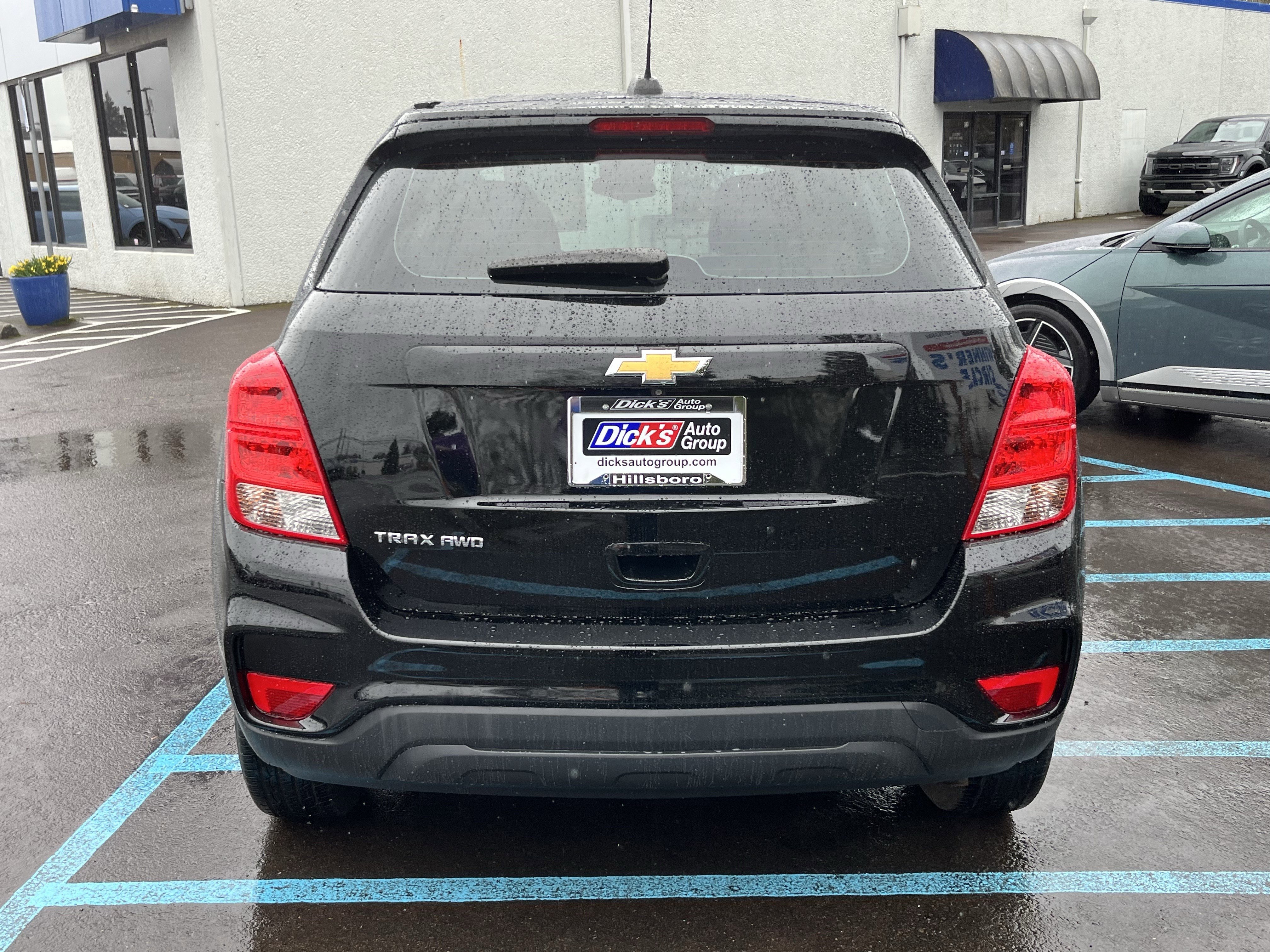 Used 2019 Chevrolet Trax LS w/ LPO, Cargo Package image 4