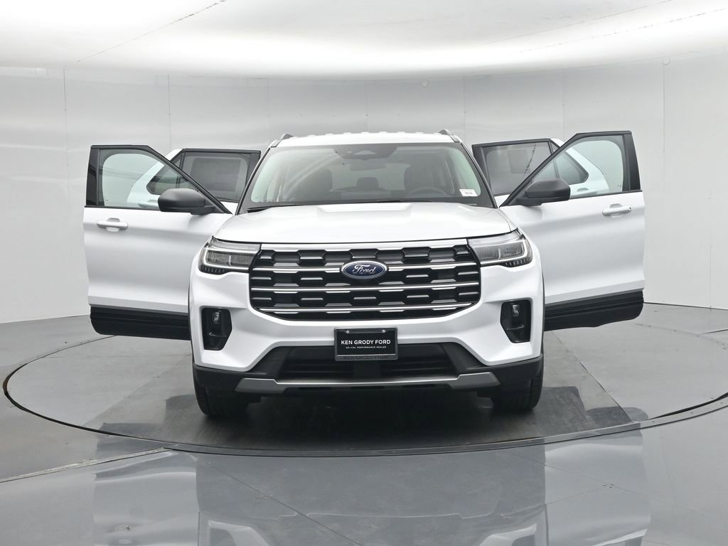 New 2026 Ford Explorer Active RWD image 33