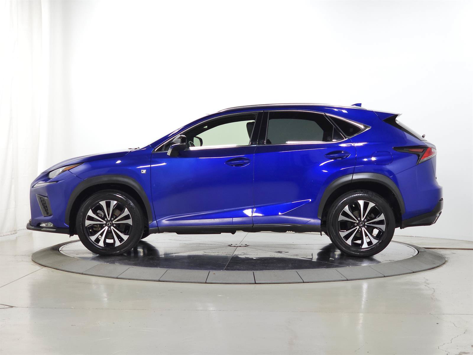 Used 2021 Lexus NX 300 F Sport w/ F Sport Premium Package AWD/4WD image 4