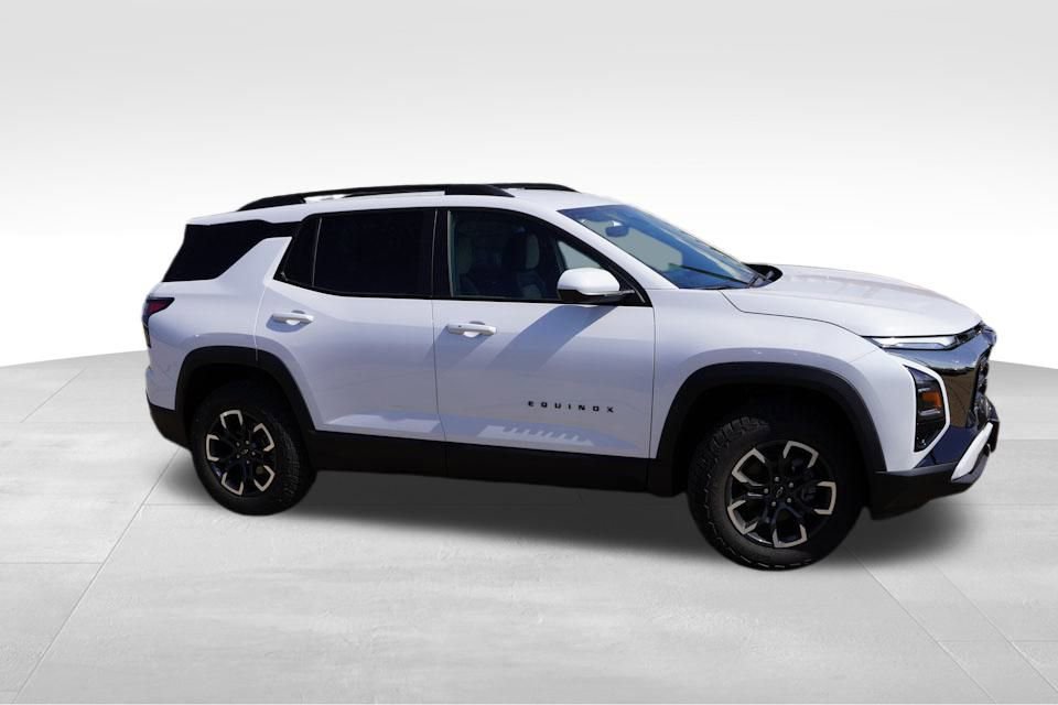 New 2026 Chevrolet Equinox ACTIV w/ Safety and Technology Package AWD/4WD image 2