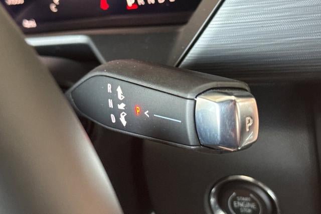 New 2026 GMC Acadia Elevation w/ Elevation Premium Package AWD/4WD image 26