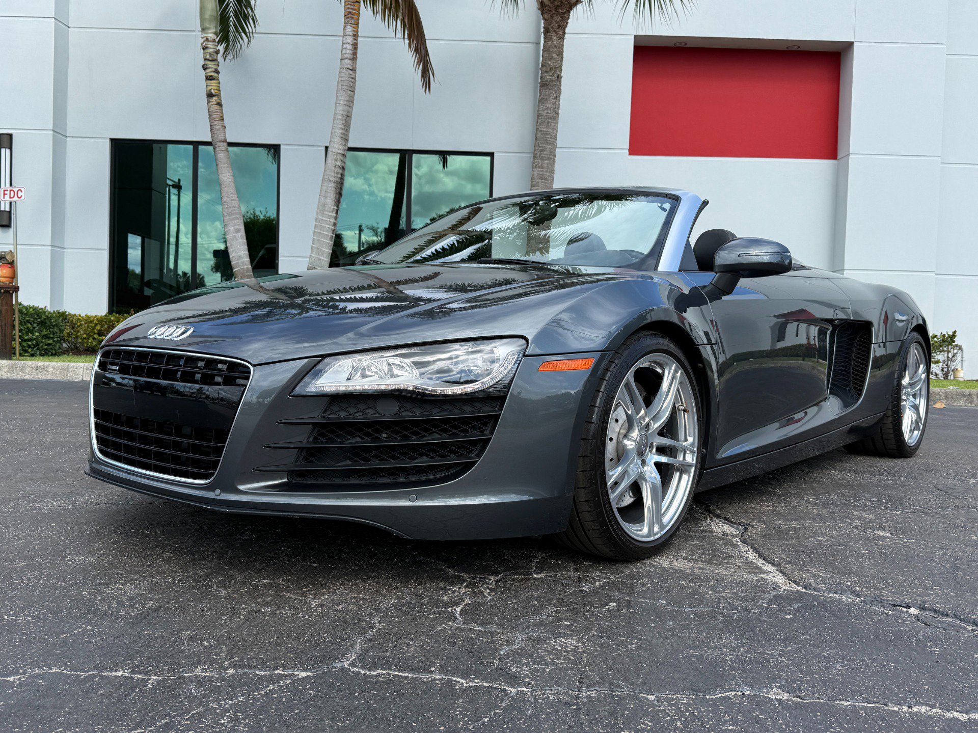 Used 2012 Audi R8 V8 AWD/4WD image 7